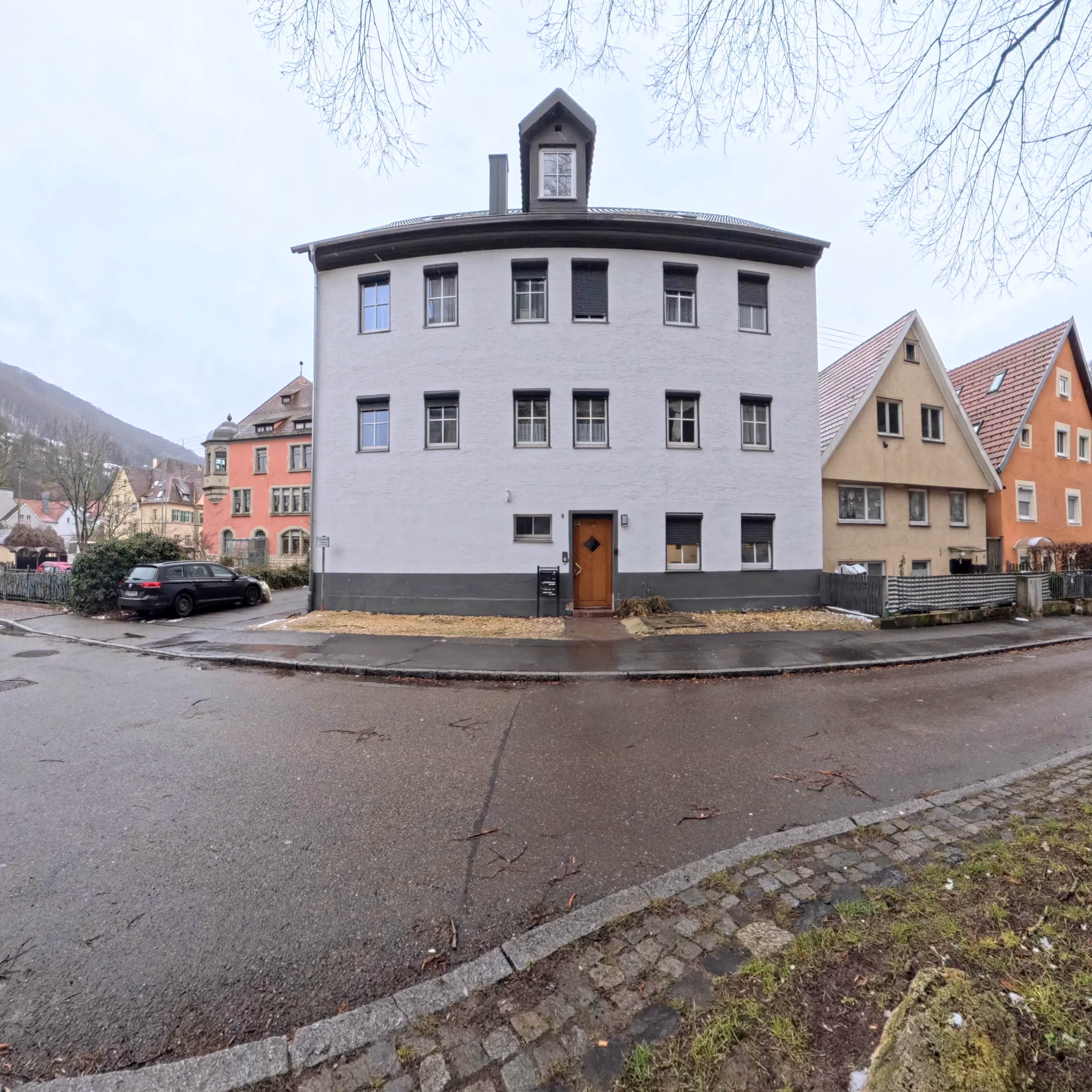 Entdecken Sie Ihr neues Zuhause: Geräumige 439 qm in Geislingen &ndash; Bild 3 in Geislingen an der Steige