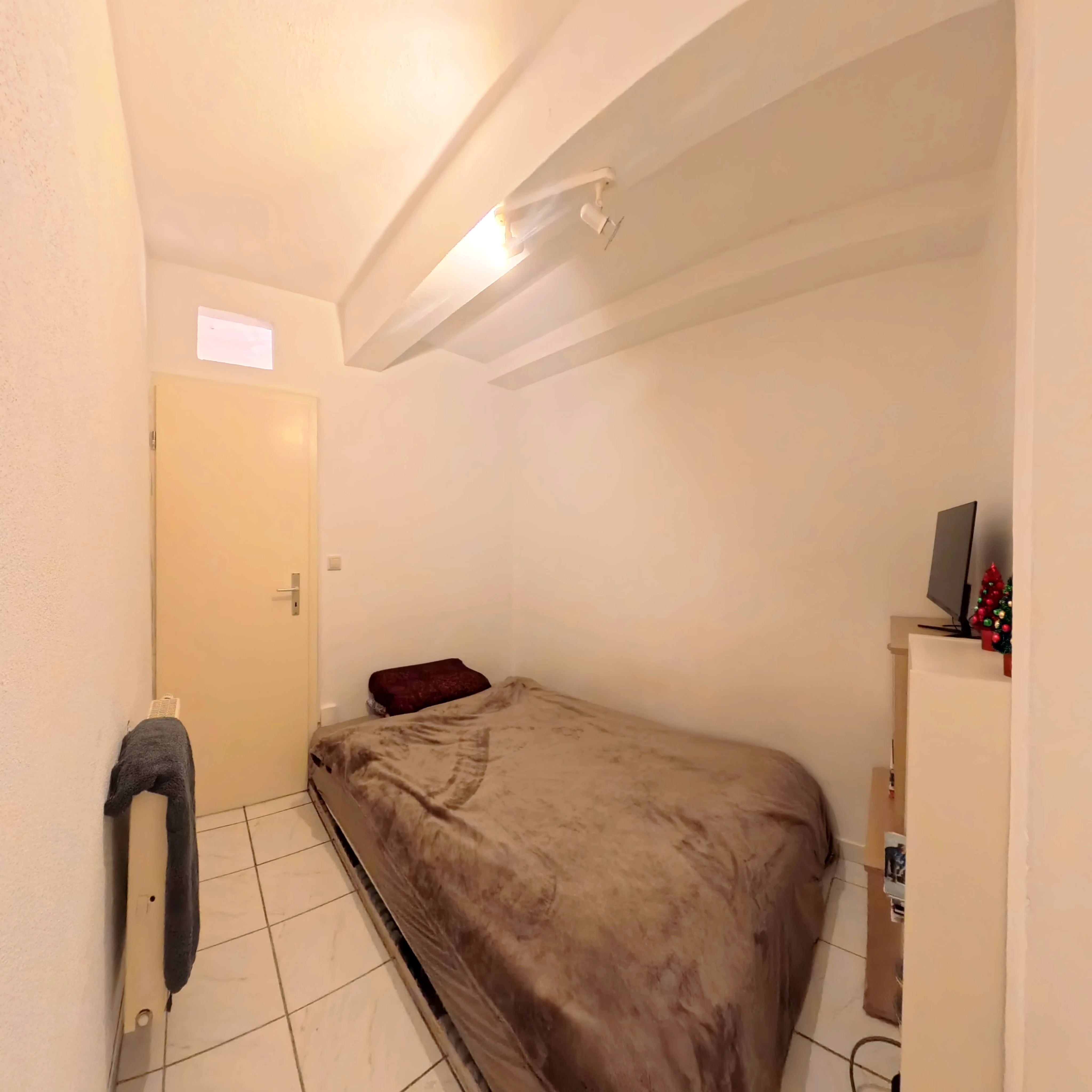Entdecken Sie Ihr neues Zuhause: Geräumige 439 qm in Geislingen &ndash; Bild 9 in Geislingen an der Steige